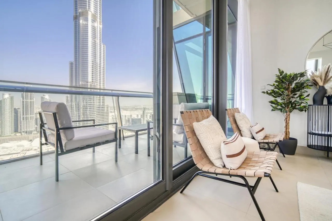 Burj Vista, Downtown Dubai - Burj Khalifa View - Mint Stay 0*,  United Arab Emirates